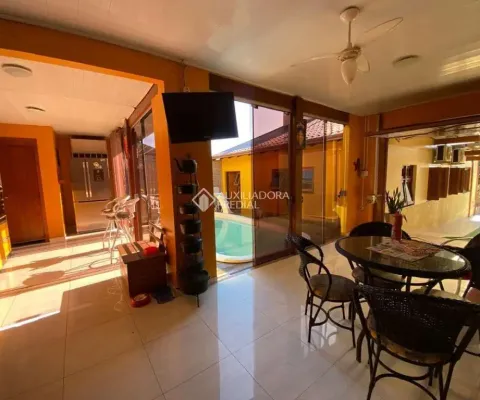 Casa com 3 quartos à venda na Rua Arnaldo Gustavo Ritter, 56, Rondônia, Novo Hamburgo