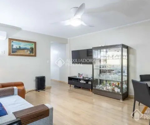Apartamento com 3 quartos à venda na Rua Coronel Genuino, 310, Centro Histórico, Porto Alegre
