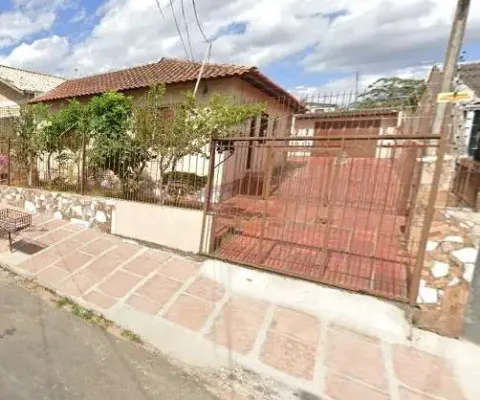 Casa com 3 quartos à venda na Rua Carlos Barone, 120, Passo das Pedras, Porto Alegre