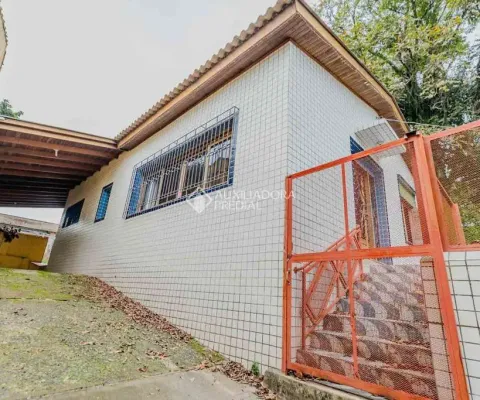 Casa com 3 quartos à venda na Avenida Ester, 48, Glória, Porto Alegre