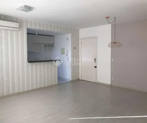 Apartamento com 3 quartos à venda na Avenida Dom Cláudio José Gonçalves Ponce de Leão, 240, Vila Ipiranga, Porto Alegre