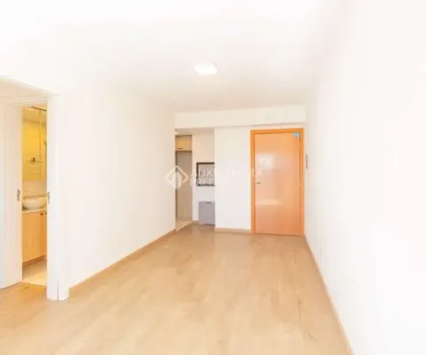 Apartamento com 3 quartos para alugar na Rua Monteiro Lobato, 334, Partenon, Porto Alegre