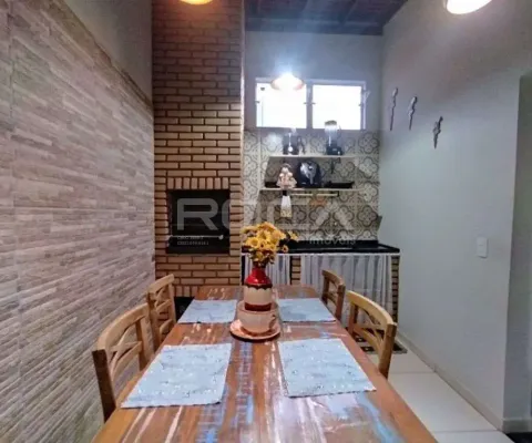 Linda casa à venda em condomínio no moradas 2, são carlos