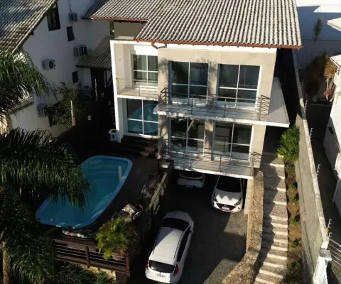 Casa para venda em palhoça, pedra branca, 3 dormitórios, 3 suítes, 4 banheiros, 4 vagas