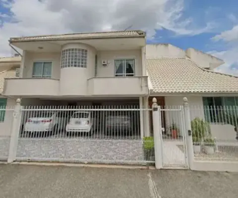 Casa para locação em palhoça, pagani, 3 dormitórios, 1 suíte, 3 banheiros, 2 vagas