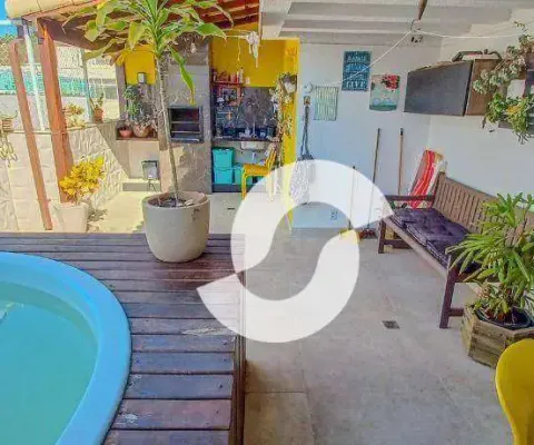 Linda cobertura, finamente montada e decorada, com 3 quartos, sendo 2 suítes e 2 vagas