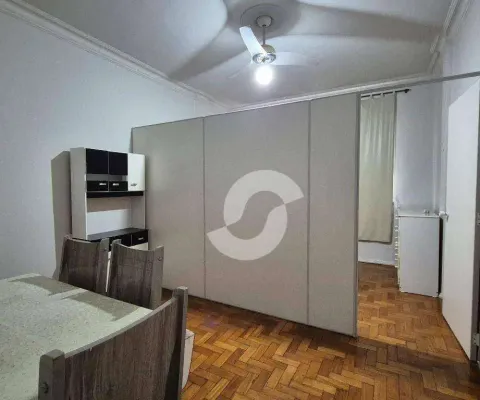 Centro - 2 quartos - excelente apartamento com 2 quartos 1 banheiro social, sala em 2 ambientes, cozinha, dependência. r$ 330.000