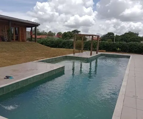 Casa em condomínio fechado com 3 quartos à venda na Rua Cinco, Chácara de Recreio Jardim Alvorada, Botucatu
