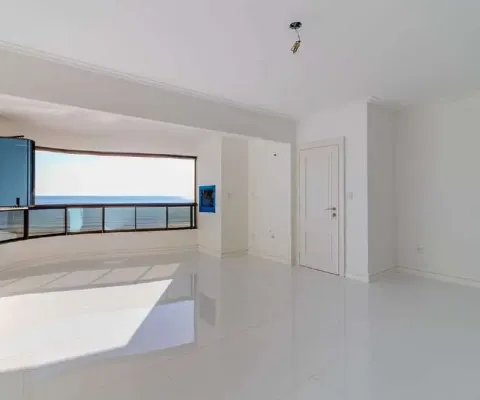 Apartamento frente mar à venda no ed. vale dourado em balneário camboriú