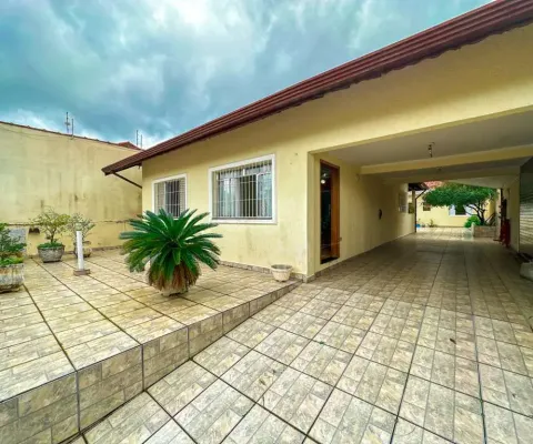 Casa edícula à venda , 2 quarto(s),  sendo 2 suíte(s)  no bairro stella maris, 700 metros da praia, peruíbe-sp