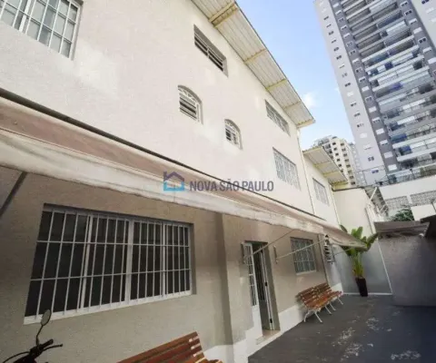 Casa comercial com 15 salas à venda na Rua Doutor Nogueira Martins, --, Saúde, São Paulo