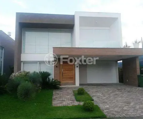 Casa em condomínio fechado com 5 quartos à venda na Rua Pedro Hygino Da Silveira, 2285, Centro, Xangri-Lá