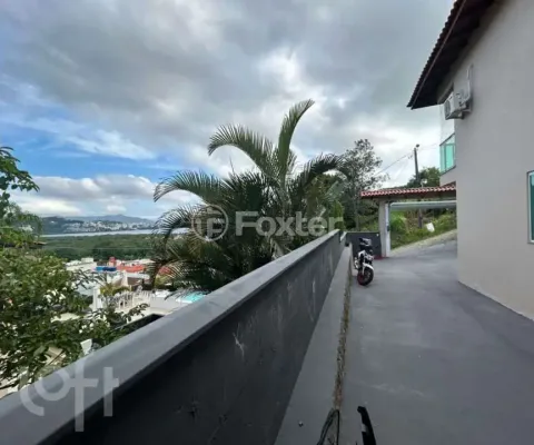 Casa com 5 quartos à venda na Servidão Maria Filomena de Souza, 134, Saco Grande, Florianópolis