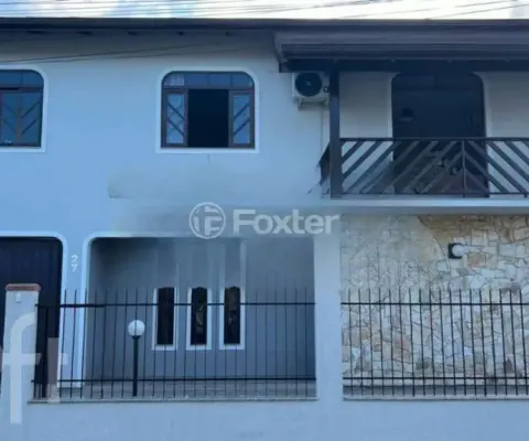 Casa com 3 quartos à venda na Rua Gregório Constâncio, 27, Praia João Rosa, Biguaçu