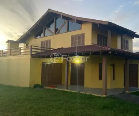 Casa com 4 quartos à venda na Rua Amazonas, 2890, Nova Tramandaí, Tramandaí