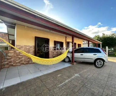 Casa com 5 quartos à venda na Avenida A, 84, Mariluz Norte, Imbé