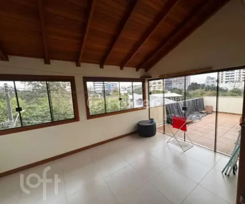 Casa com 3 quartos à venda na Rua Tancredo Neves, 184, Jansen, Gravataí