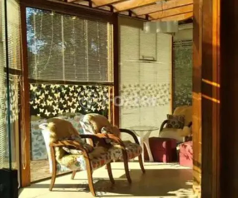 Casa em condomínio fechado com 3 quartos à venda na Rua Roberto Eduardo Xavier, 328, Belvedere, Gramado