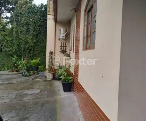 Casa com 3 quartos à venda na Rua Elias Merise, 652, Roçado, São José