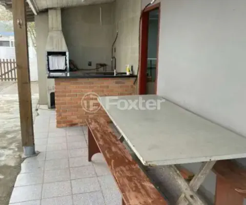 Casa com 3 quartos à venda na Rua das Flores, 97, Enseada de Brito, Palhoça