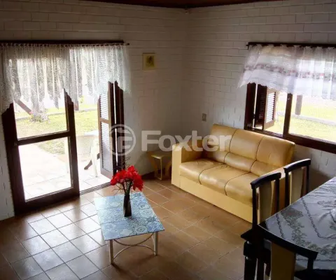 Casa com 3 quartos à venda na Rua Flor-de-Lotus, 290, Jardim Atlântico, Tramandaí