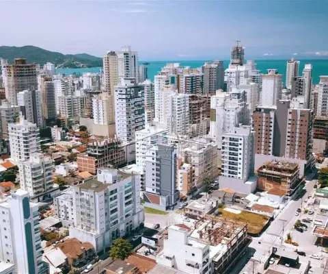 Apartamento com 3 quartos à venda na Rua 244, 542, Andorinha, Itapema