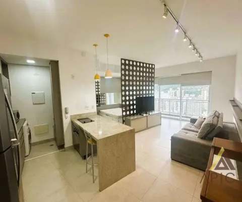 Apartatamento alto padrão pé na areia para locação em prédio com lazer completo e serviços - 52m² úteis - varanda com vista mar - 1dormitório - 1vaga