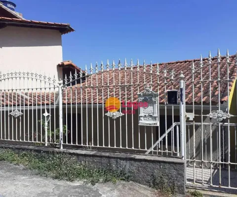 Casa triplex  - santa rosa  sala 3 dormitórios  com varanda e area de lazer vista deslumbrante. para cidade e para a baia de guanabara. 790 mil.