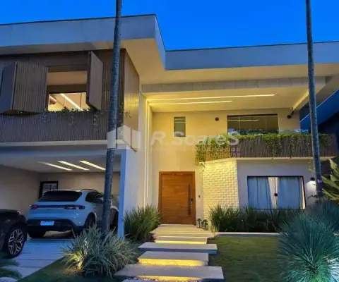 Casa em condomínio fechado com 4 quartos à venda na Rua Rachel de Queiroz, Barra da Tijuca, Rio de Janeiro