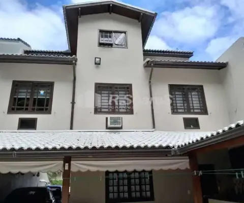 Casa em condomínio fechado com 4 quartos à venda na Estrada Capenha, Pechincha, Rio de Janeiro