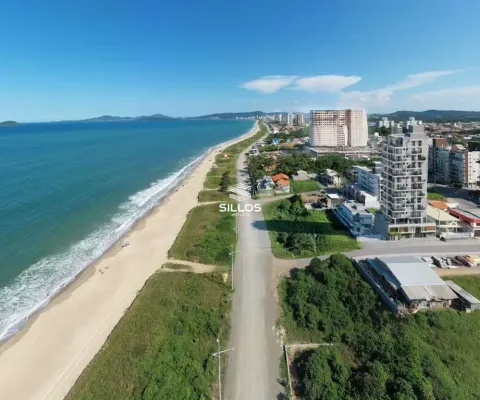 Apartamento à venda com 4 suítes em balneário piçarras/sc