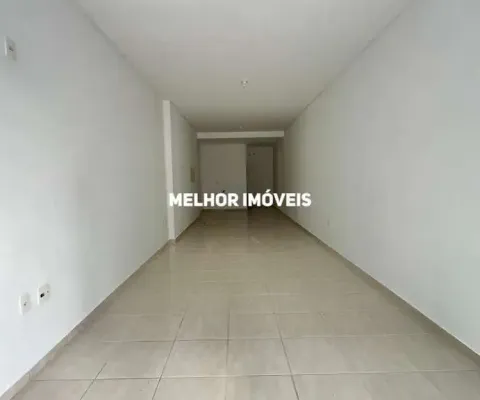 Sala comercial para locação anual com 38 m²  localizado no centro sul de balneário camboriú.