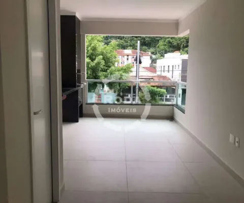Casa sobreposta alta à venda – 136m² | 3 suítes | varanda gourmet | 2 vagas – marapé, santos/sp