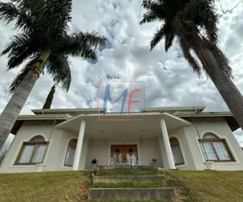 Excelente casa assobradada em condomínio jardim das palmeiras, 330 m² a.c,  1.605 m²  terreno , 4 dorms (3 suítes), 6 vagas .(ref18.477).