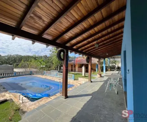 Casa em cond. fechado em santa isabel (interior de sp), 550m² a.u., 6 quartos (4 suítes), sala, cozinha, varanda, piscina, 4 vagas. ref: 16.907