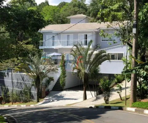Ref: 13.623 - lindíssima casa em condominio fechado em  mairiporã, segurança 24hs, com 4 dorms (2 suítes), área de lazer, 8 vagas, 340 m².