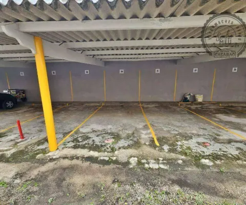 Box/garagem localizado no bairro tupi - praia grande/sp