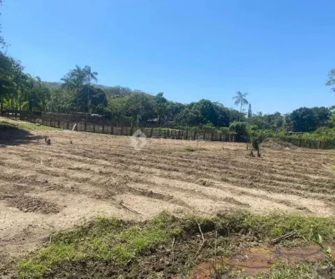 Chácara / sítio com 2 quartos à venda na Estrada do Finção, Jacarepaguá, Rio de Janeiro