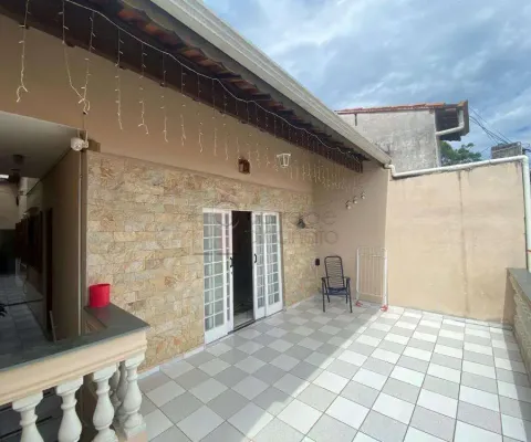 Casa ampla com 03 dormitórios no cidade jardim ii, jundiaí-sp.