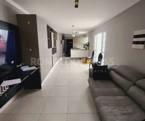 Casa  à venda, no grajaú, com 3 dormitórios sala ampla e churrasqueira.