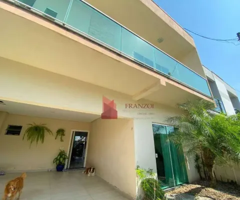 Venda: sobrado 4 quartos semimobiliado com piscina no bairro são joão - itajaí - sc