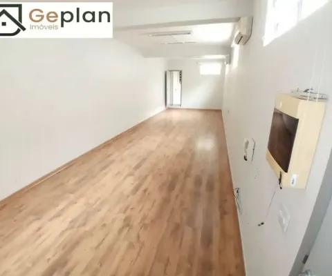 Excelente, sala comercial, 2 salas, 2 banh, 1 copa, s/ vaga, 75m.