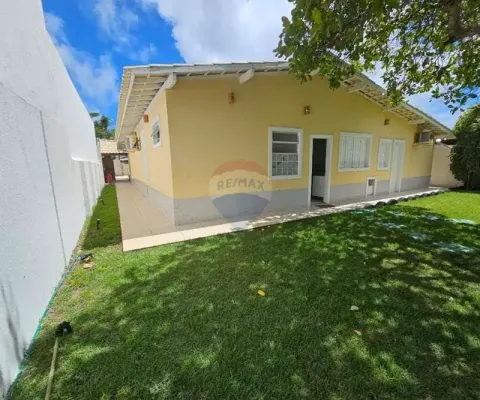 Casa de luxo à venda em guarajuba, camaçari-ba: 5 quartos, 3 suítes, 3 banheiros, 4 vagas de garagem, 750m² de área!