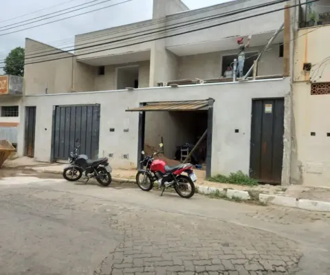 Casa com 2 quartos à venda no Grã-Duquesa, Governador Valadares 
