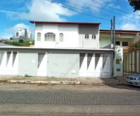 Oportunidade imperdível: linda casa à venda no g. duque – com área gourmet, piscina e 4 vagas de garagem! não perca!