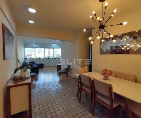 Apartamento com 75 m² de área privativa em andar alto com vista panorâmica, 02 dormitórios, duas vagas de garagens o prédio oferece lazer completo.