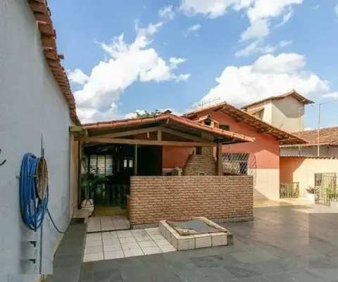 Casa com 4 quartos sendo 01 com suite à venda, 316 m² por r$ 1.620.000 - itapoã - belo horizonte/mg