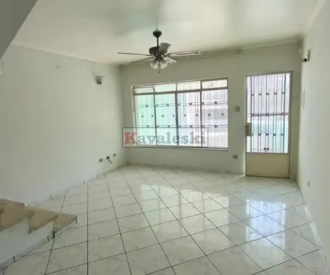 Sobrado com 2 amplos dormitórios 1 vaga / quintal / próx av cursino