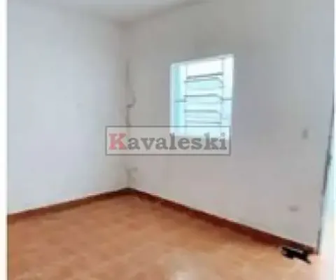 Casa com 2 quartos para alugar na Rua Tupinambaranas, --, Vila Lourdes, São Paulo