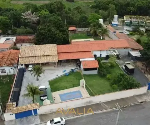Chácara com 4 quartos e 5 banheiros à venda, 450 m² em salto sp